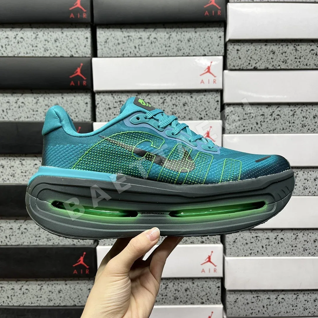 나이키 [5A] 보메로 프리미엄 IV6297-300 202028 Nike Vomero Premium Chicago Marathon 상세 이미지 5