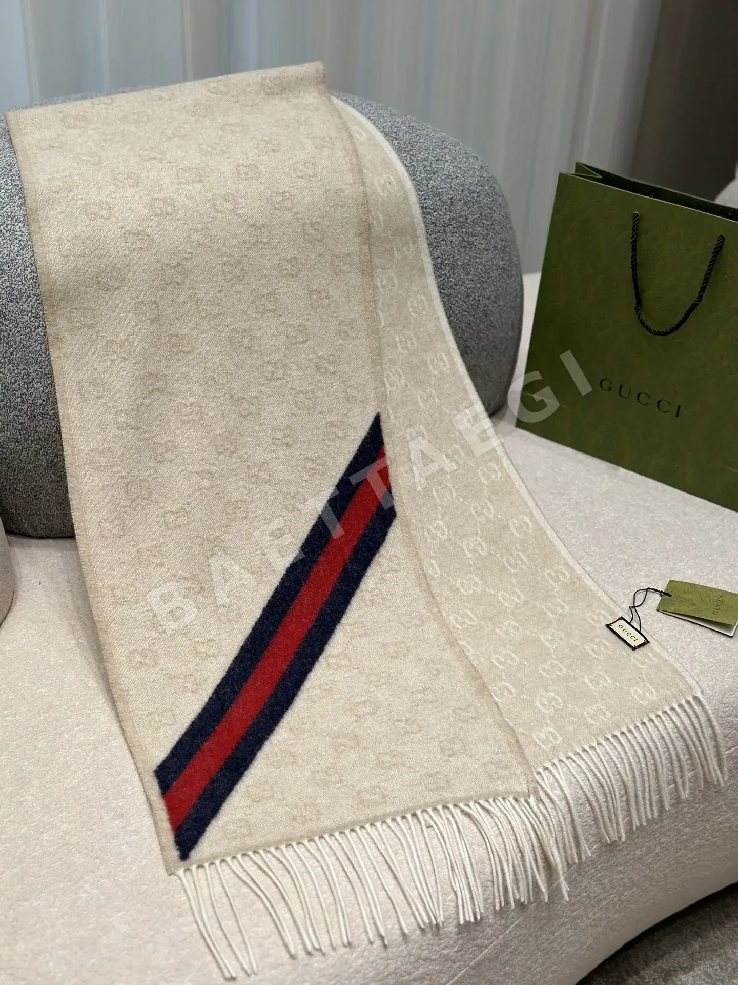구찌 더블 G 자카드 스트라이프 울 캐시미어 머플러 179779