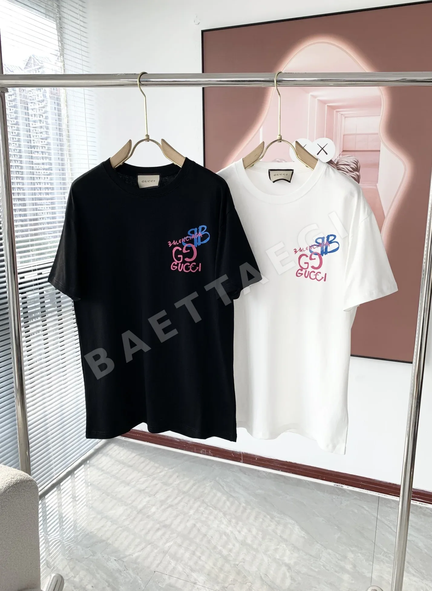 구찌 여성 로고 프린트 반팔 티셔츠 88173