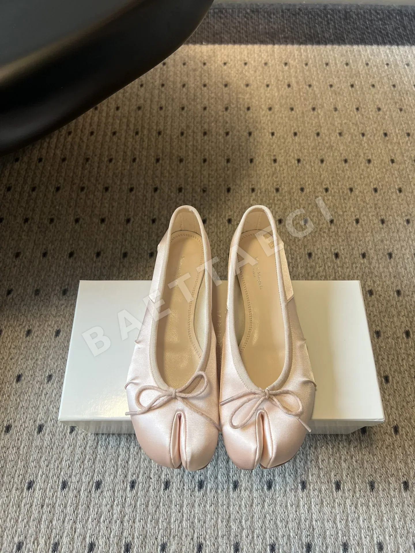 마르지엘라 보우 발레 플랫 신발 41687