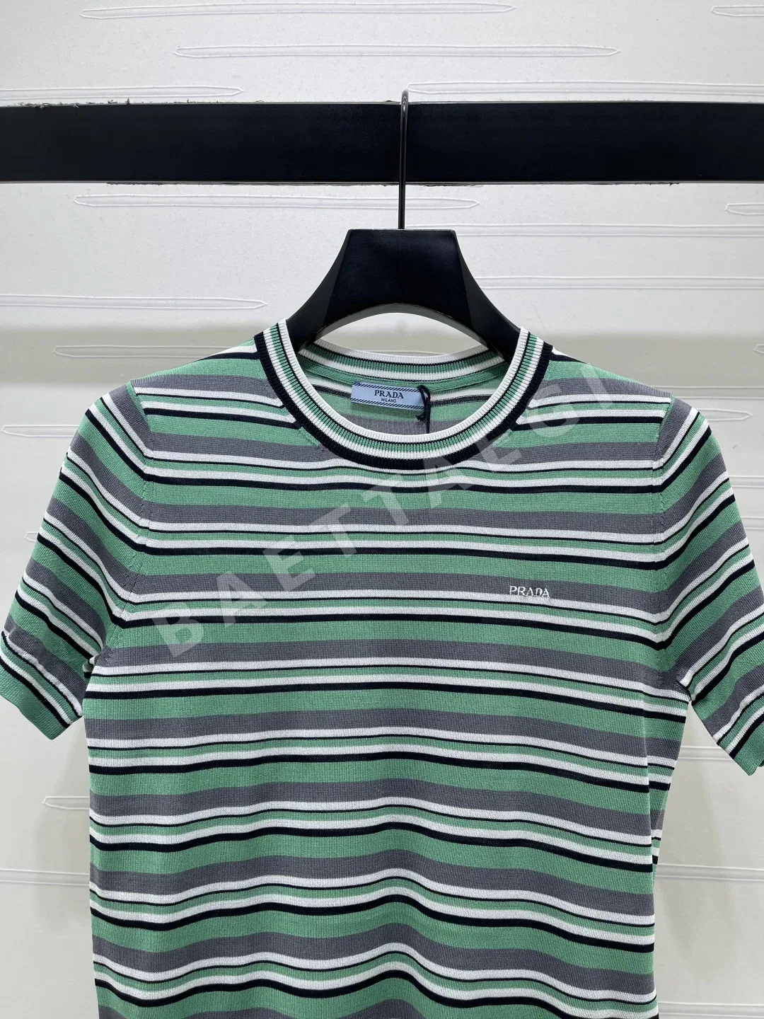 프라다 스트라이프 울 혼방 크루넥 반팔 니트 탑 상세 이미지 4