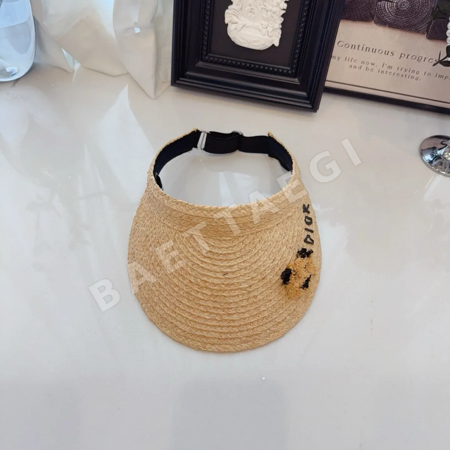 디올 라피아 바이저 모자 상세 이미지 2