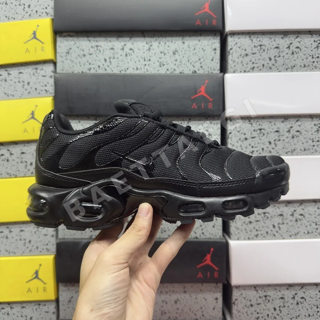 나이키 [BD] 에어 맥스 플러스 604133-050 201896 Nike Air Max Plus Triple Black 상세 이미지 5