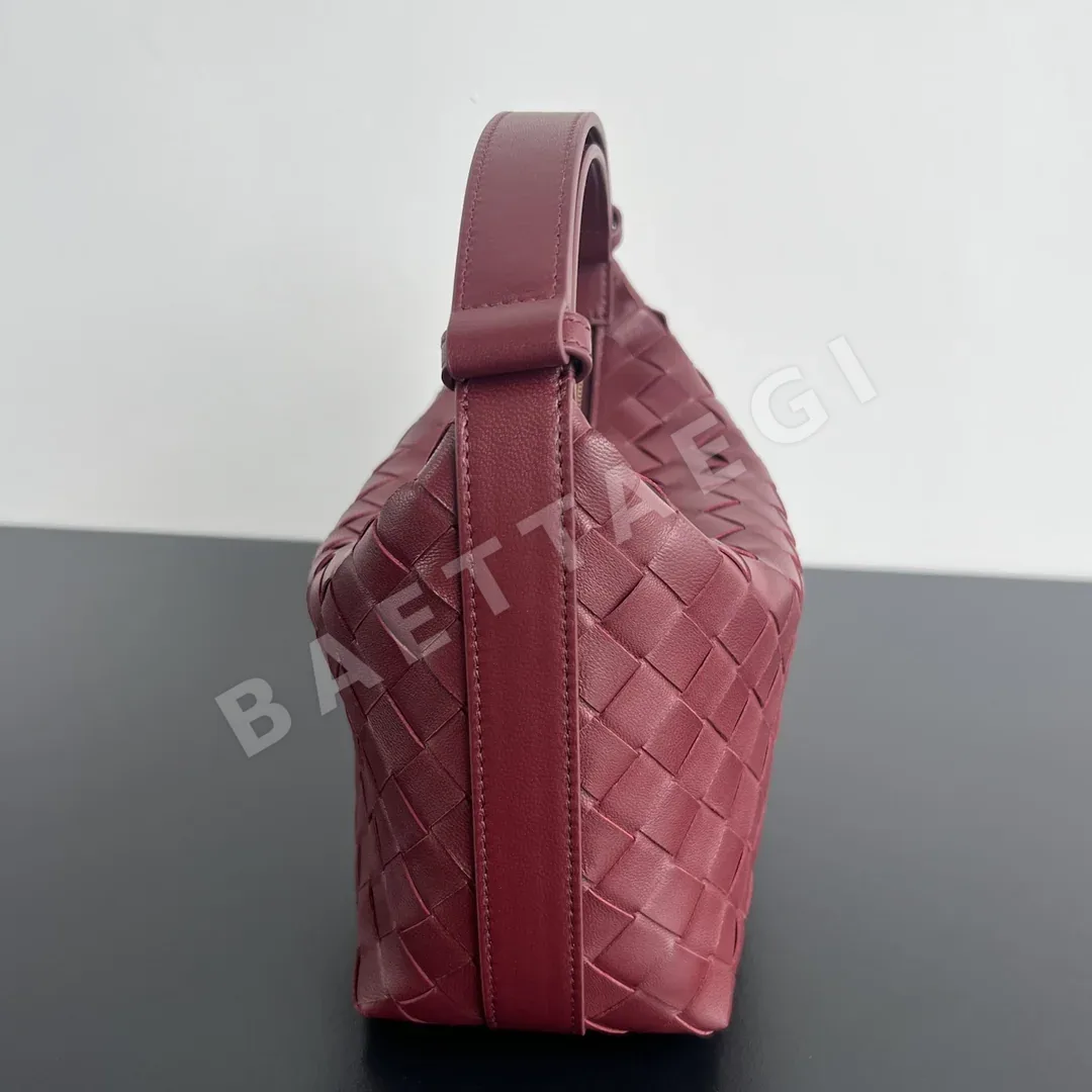보테가베네타 해피 램스킨 인트레치아토 숄더백 754443 5718 상세 이미지 2