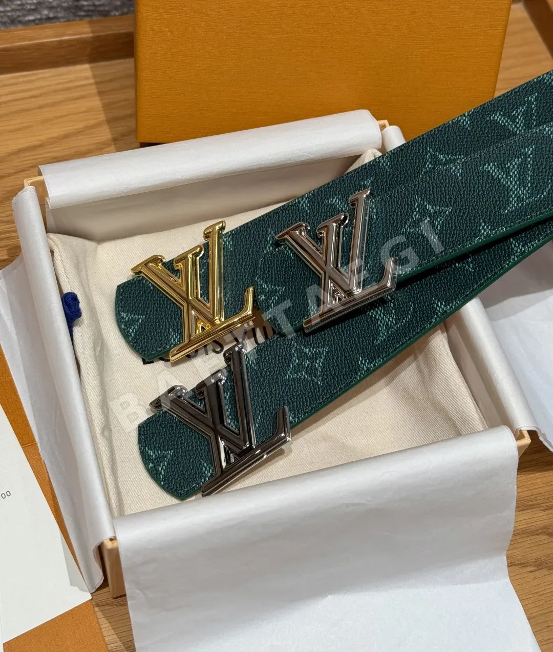 루이비통 디멘션 모노그램 헤리티지 40mm 리버시블 벨트 상세 이미지 2