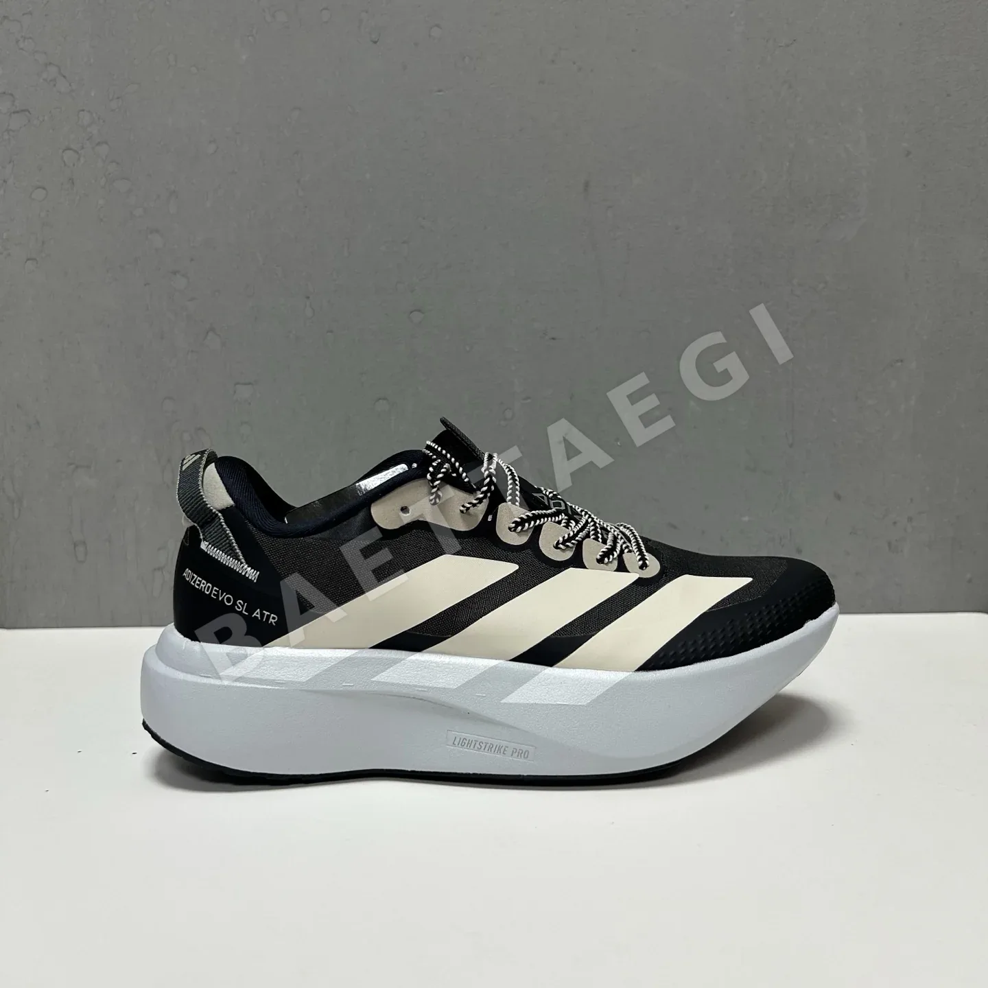 아디다스 신발 157704 Adidas Sneakers 상세 이미지 7