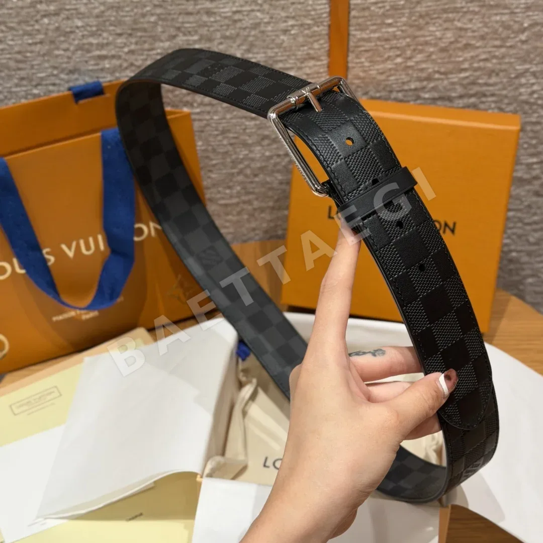 루이비통 다미에 패턴 남성용 핀 버클 벨트 상세 이미지 3