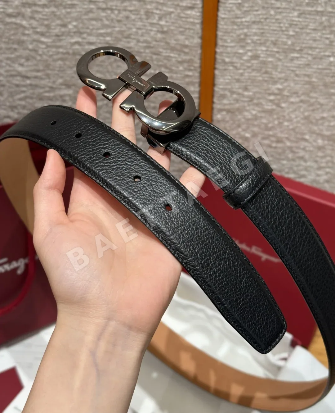 페레가모 간치니 버클 양면 가죽 벨트 상세 이미지 4