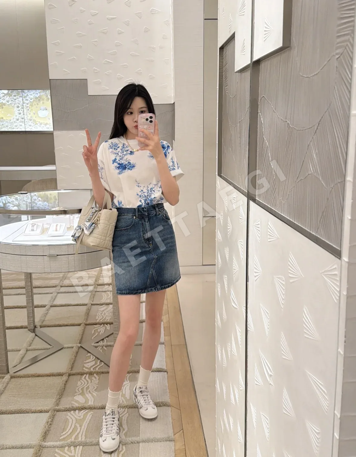 디올 여성 반팔 상세 이미지 4