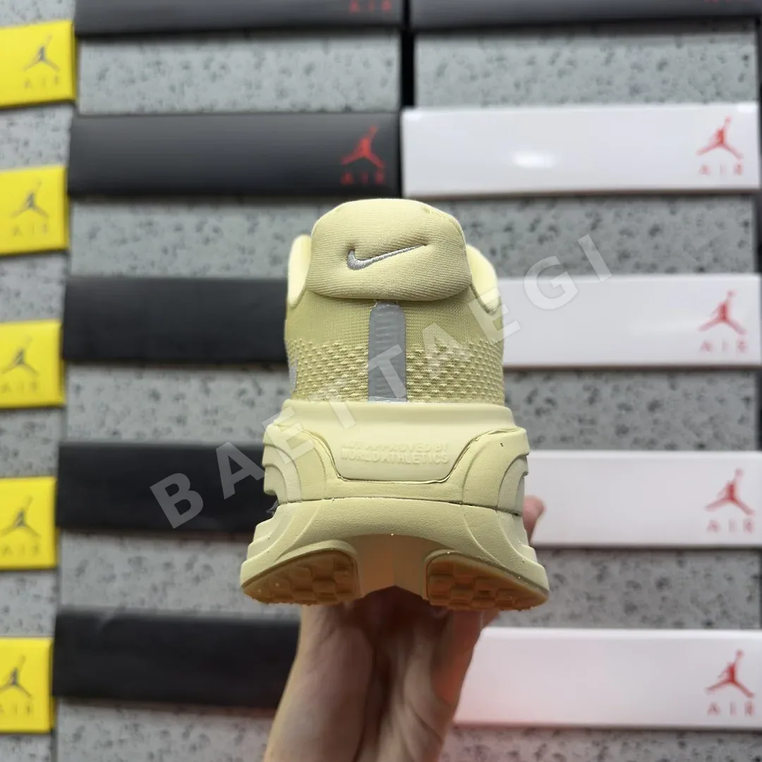 나이키 [5A] 보메로 프리미엄 IM8334-200 201786 Nike Vomero Premium 상세 이미지 3