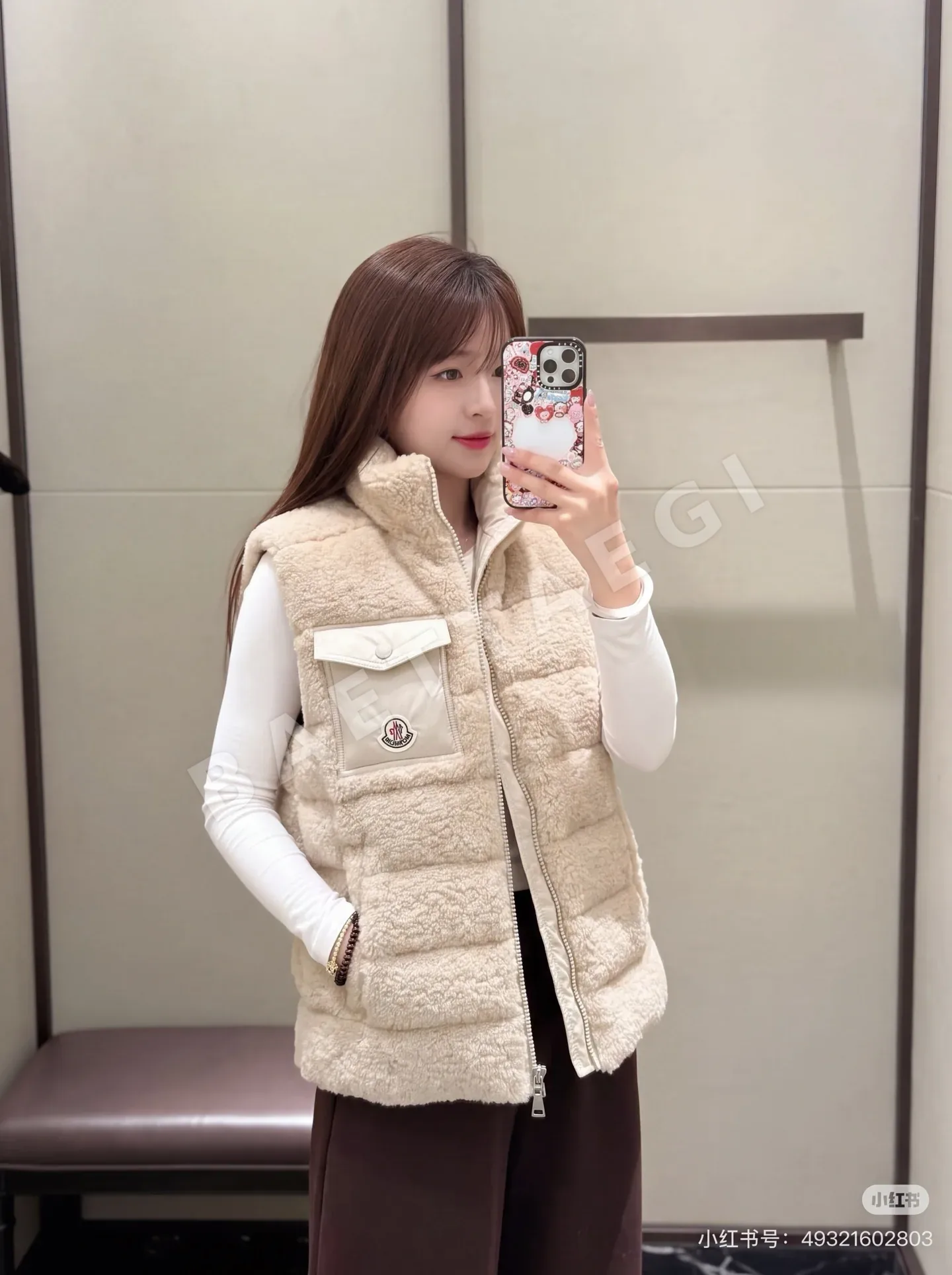 몽클레르 테디 베어 플리스 여성 다운 조끼 상세 이미지 3