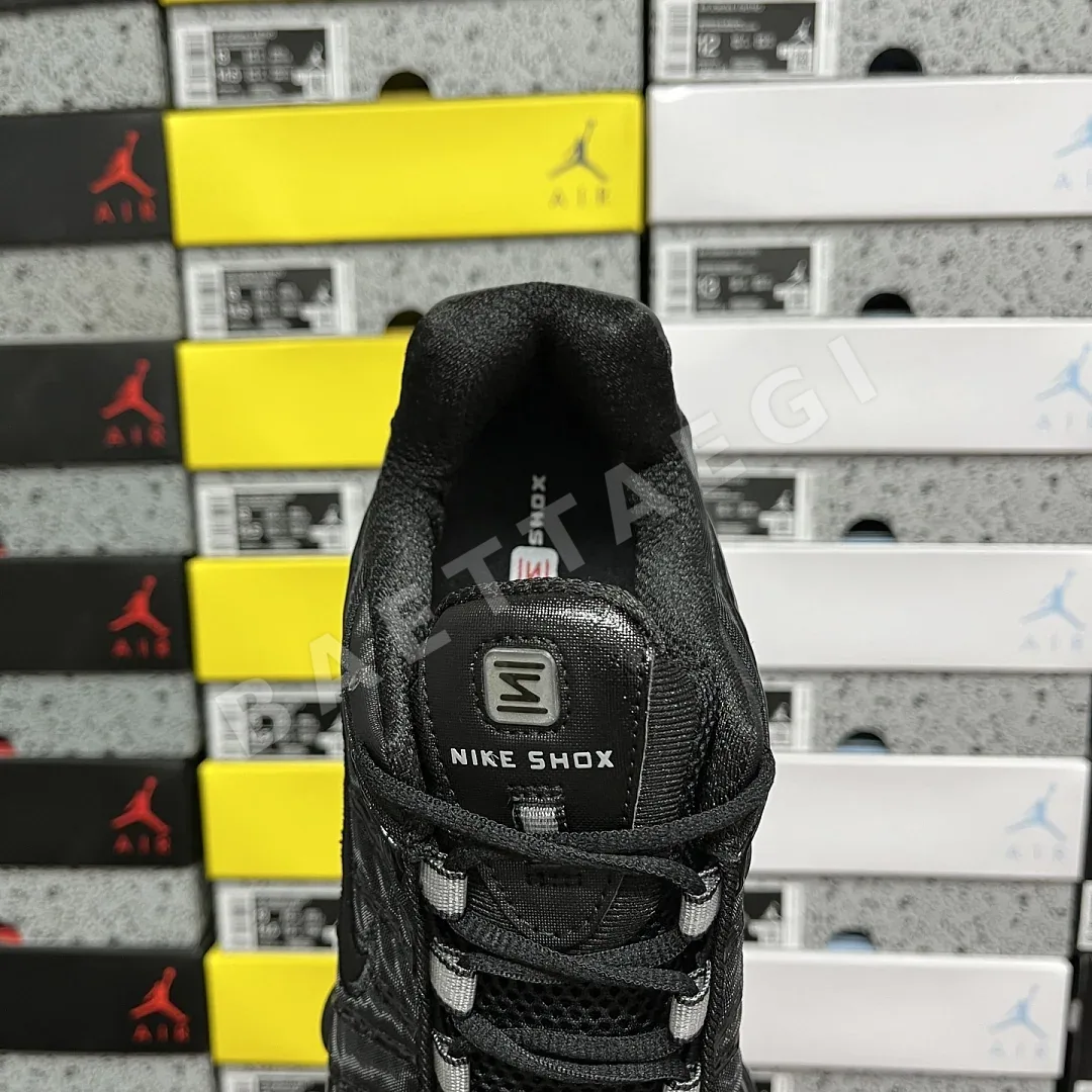 나이키 [BD] 샥스 TL BV1127-001 201877 Nike Shox TL Triple Black 상세 이미지 5