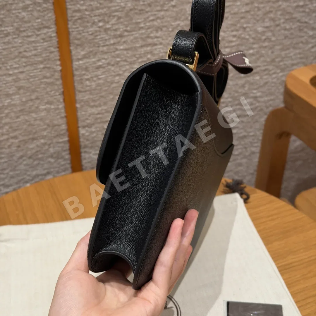 에르메스 콘스탄스 가죽 숄더백 상세 이미지 4