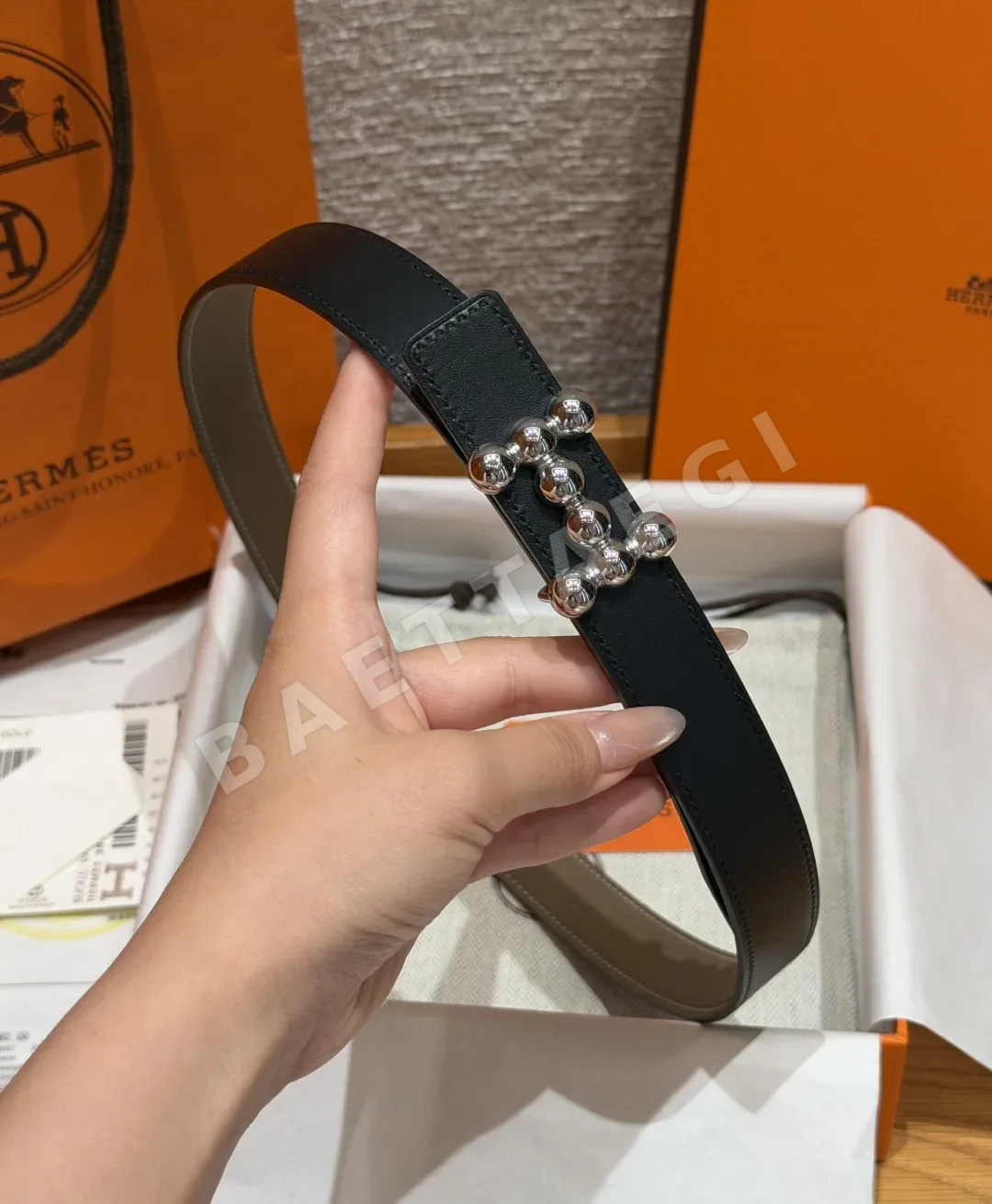 에르메스 H버클 진주 비즈 리버서블 가죽 벨트 상세 이미지 5