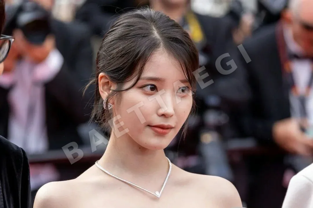 쇼메 조세핀 에터널 듀오 비대칭 다이아몬드 귀걸이 상세 이미지 3