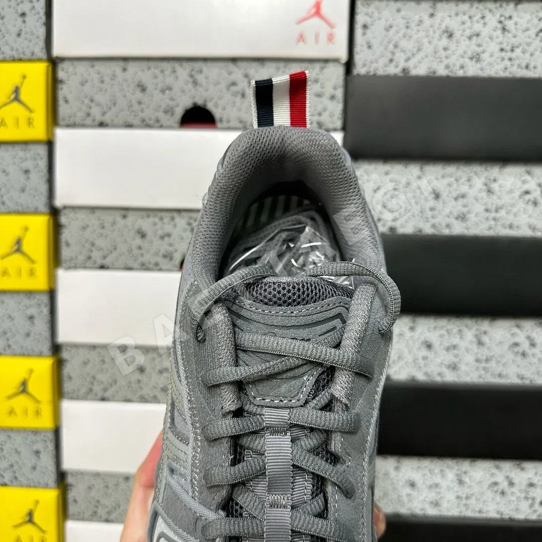 아식스 [ZC] 젤 카야노 14 1203B110-020 200456 Asics Gel-Kayano 14 Thom Browne Grey 상세 이미지 9