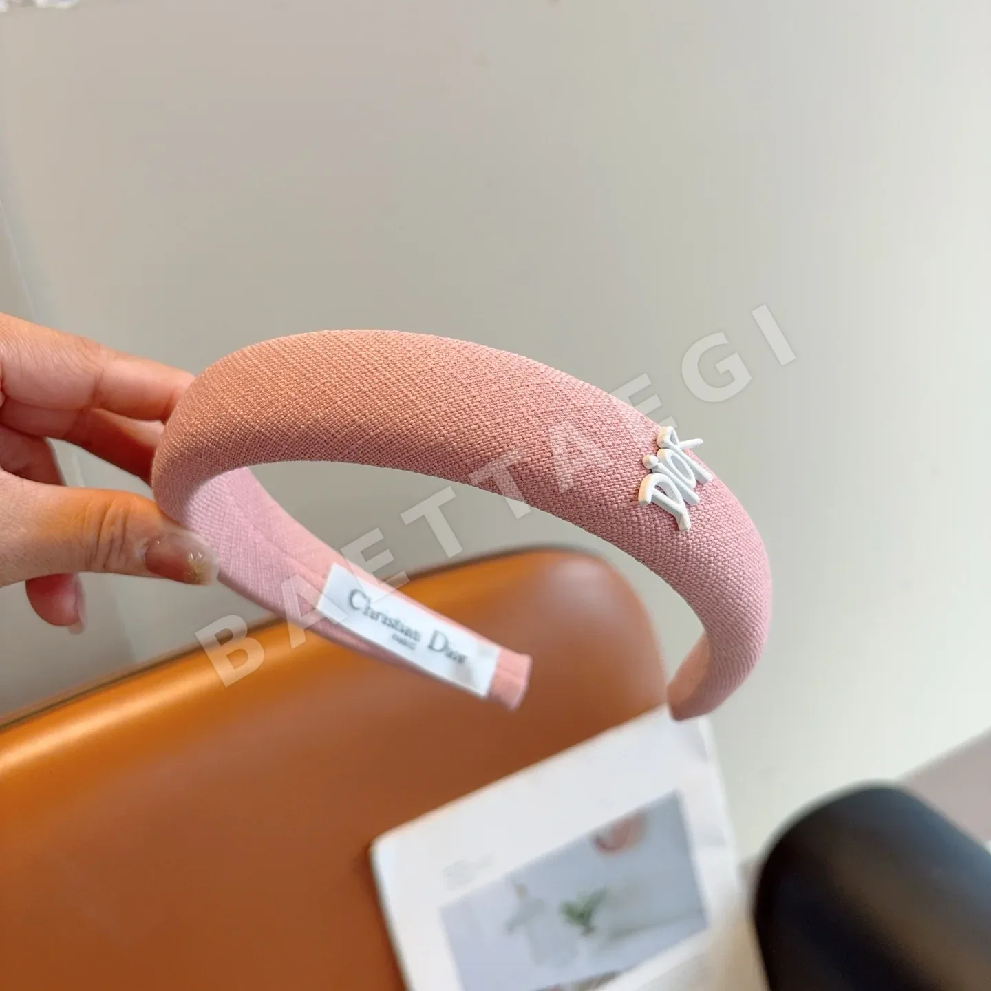 디올 챙 넓은 헤드밴드 헤어악세 상세 이미지 4