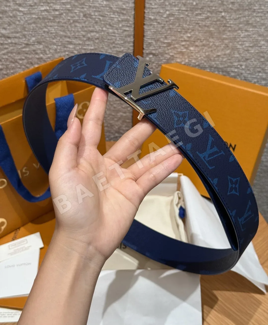 루이비통 디멘션 드리프트 40mm 리버시블 벨트 상세 이미지 3