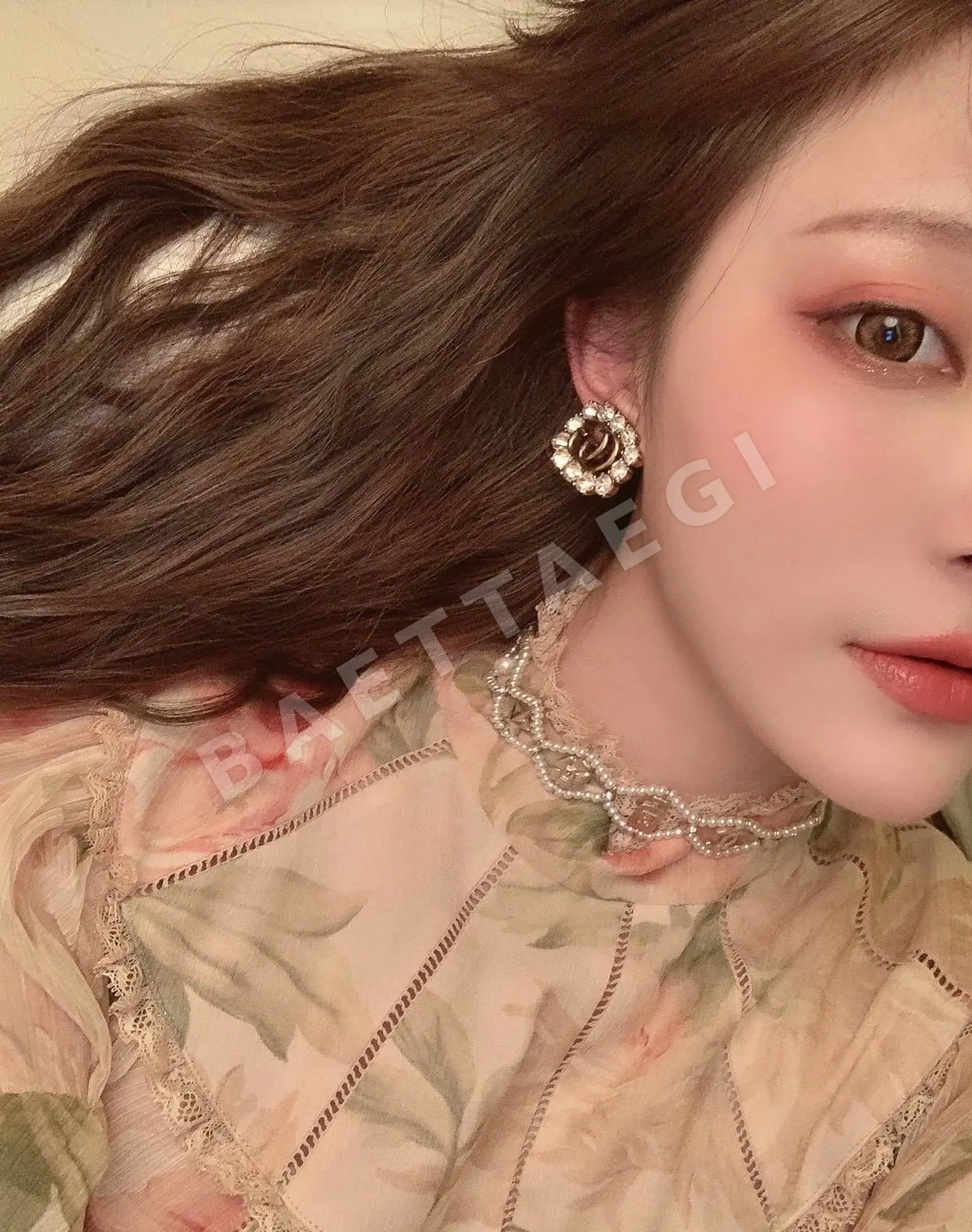 구찌 더블 G 라인스톤 클립 귀걸이 상세 이미지 8