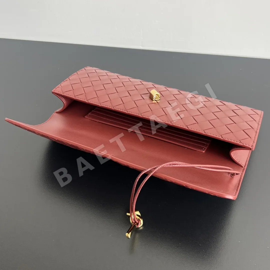 보테가베네타 인트레치오 램스킨 클러치백 741511 6261 상세 이미지 5