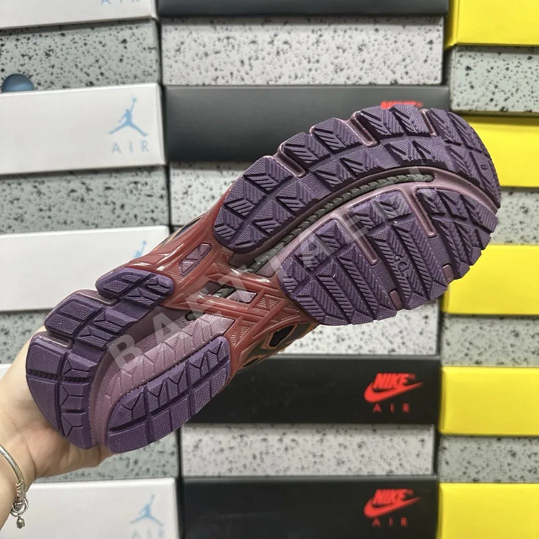 아식스 [KO] 1203A664-500 200436 Asics UB10-S Gel-Kayano 20 Kiko Kostadinov Plum 상세 이미지 8