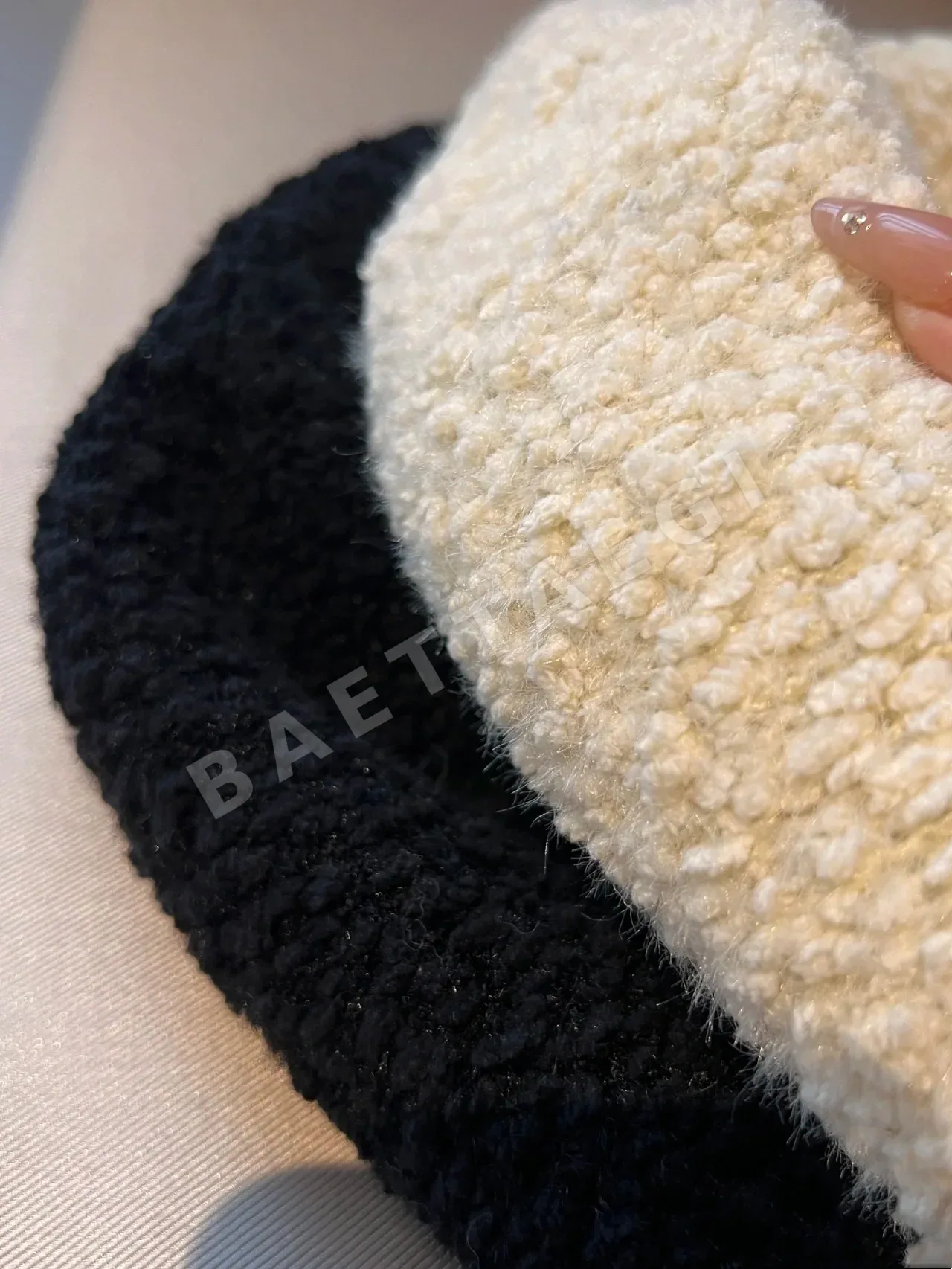 미우미우 모자 81156 Miu Miu Cap 상세 이미지 2
