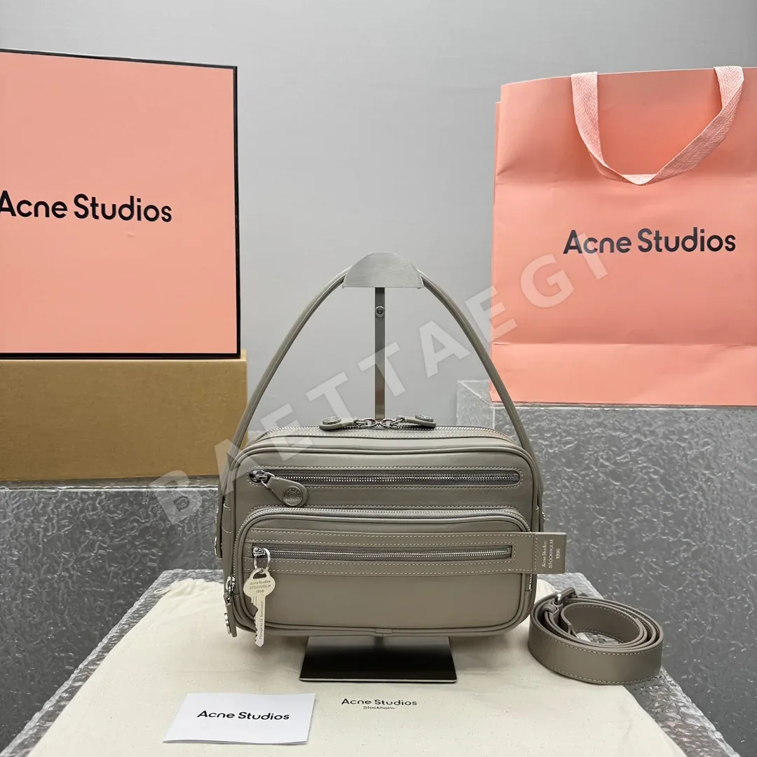 아크네스튜디오 카메로 스몰 143200 가방 Bag
