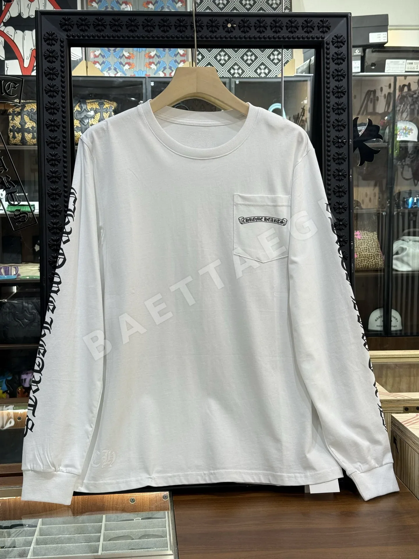 크롬하츠 두루마리 문양 산스크리트어 프린트 남성 긴팔 셔츠 107808