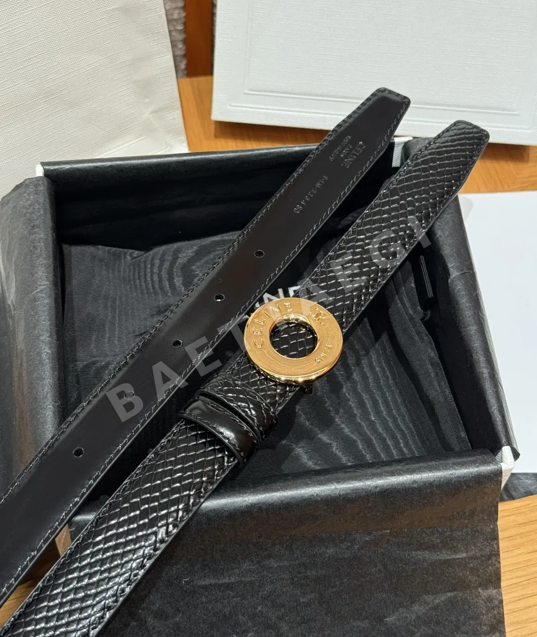 셀린느 양면 트리옹 가죽 골드 버클 벨트 상세 이미지 6