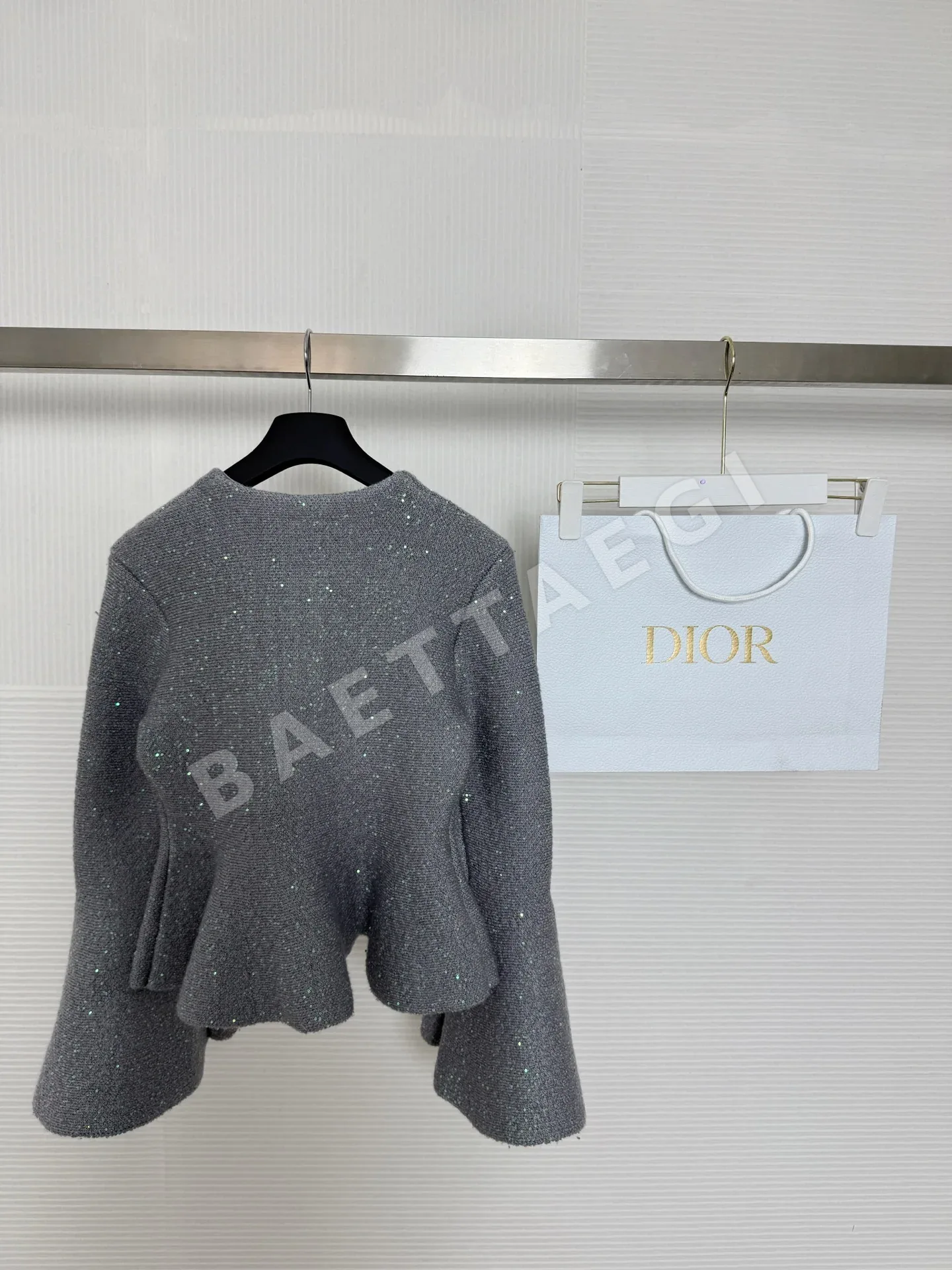 디올 스팽글 여성 가디건 상세 이미지 2