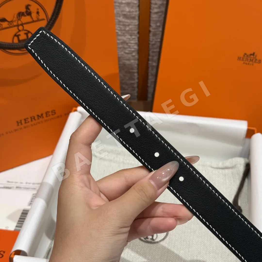에르메스 H 오 카레 무광 버클 리버시블 가죽 벨트 상세 이미지 8
