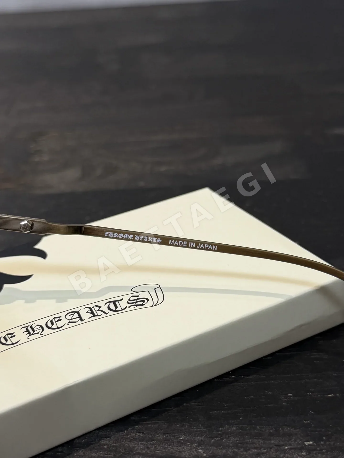 크롬하츠 백클라이더 선글라스 상세 이미지 9