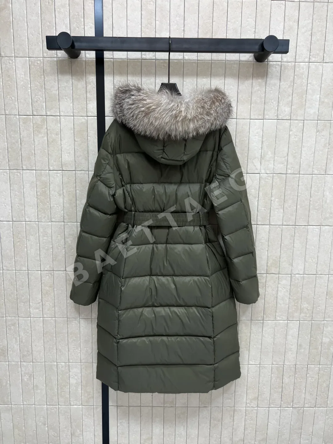 몽클레르 보에딕 롱 패딩 자켓 상세 이미지 7