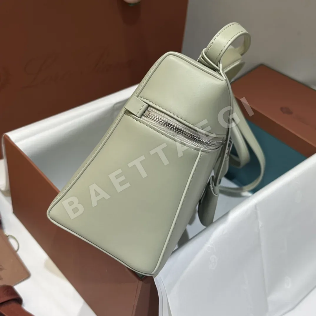 로로피아나 새들 레더 언더암백 상세 이미지 5