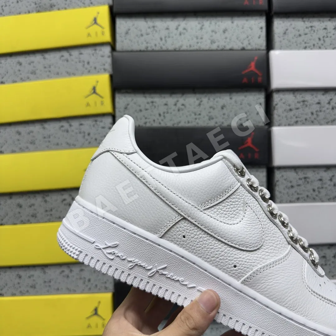 나이키 [GX] 에어 포스 1 로우 SP CZ8065-100 201747 Nike Air Force 1 Low SP Drake NOCTA X 상세 이미지 9