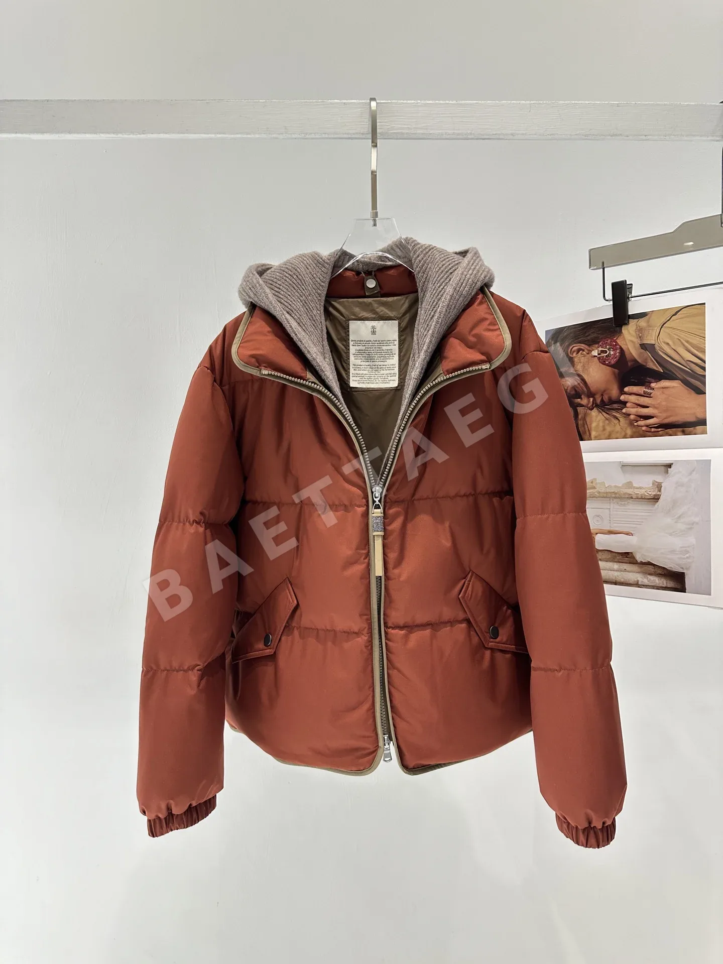 브루넬로쿠치넬리 오트쿠튀르 공방(Métiers d'Art) 컬렉션 패딩 상세 이미지 2