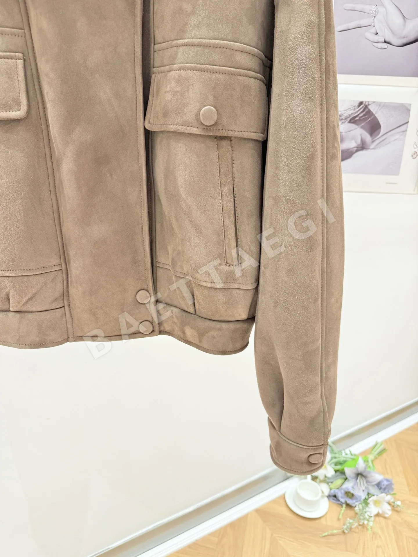 생로랑 울 양가죽 시어링 여성 자켓 상세 이미지 5