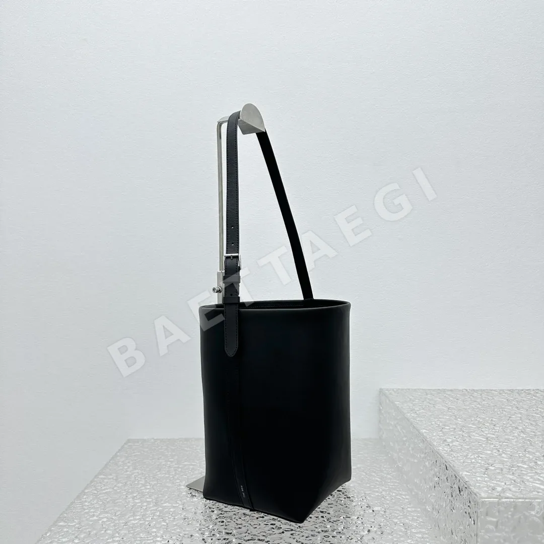 더로우 FAY 라운드 토트백 상세 이미지 3