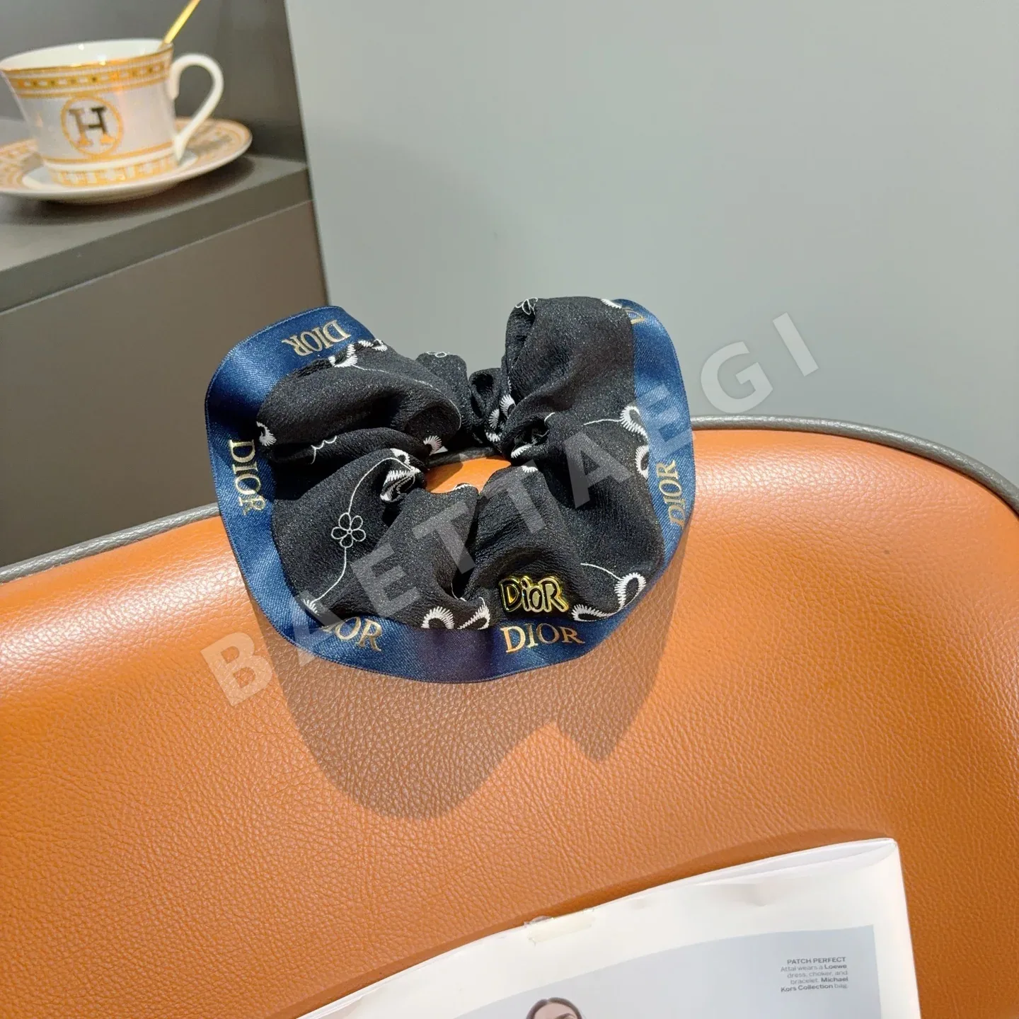 디올 꽃무늬 헤어 밴드 상세 이미지 2