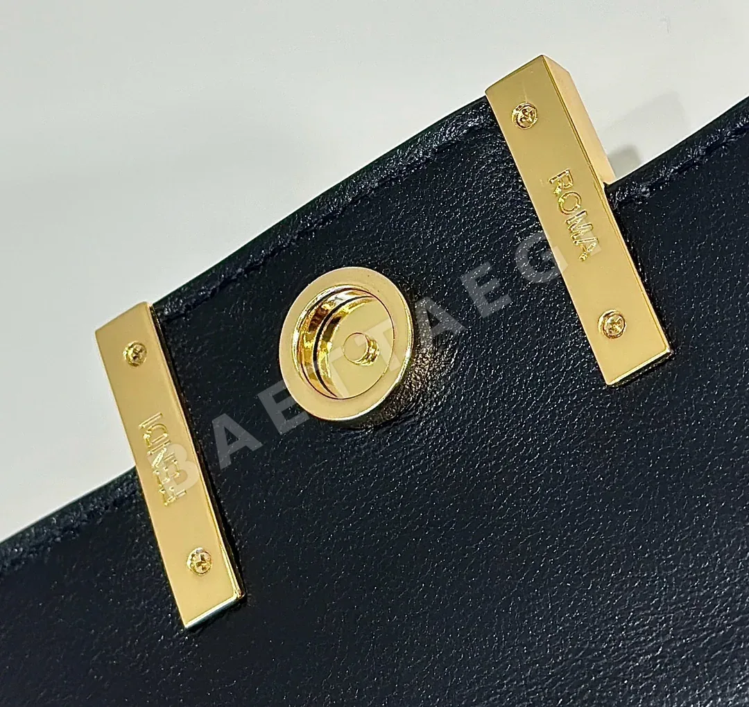 펜디 바게트 폰 파우치 8620 C8620 C 상세 이미지 6