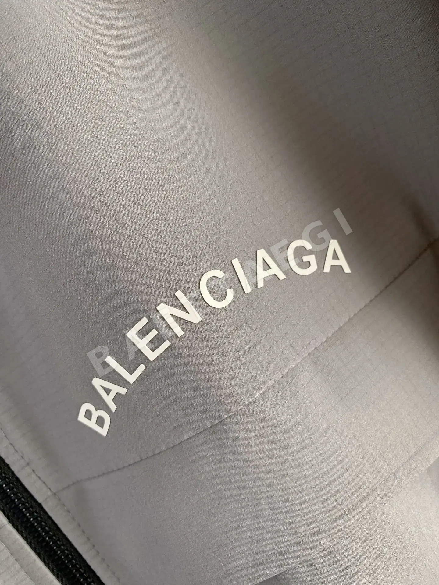 발렌시아가 남성 자켓 SS 52764 Balenciaga 상세 이미지 5