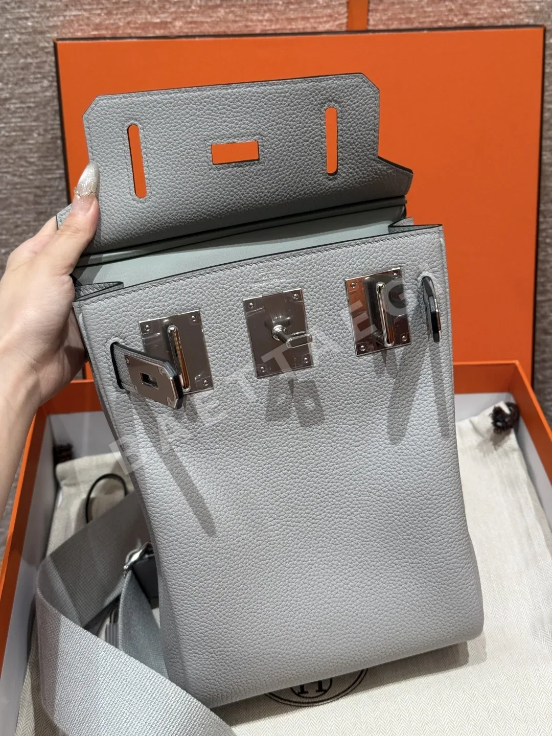 에르메스 하크 아 도스 블루 글레이셔 토고 가죽 지갑 상세 이미지 9