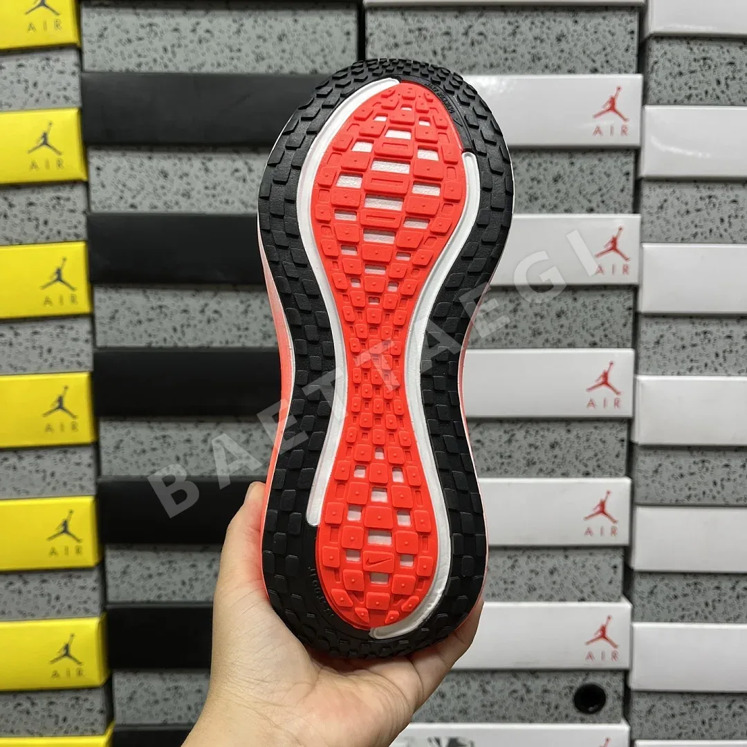 나이키 [XY] 보메로 플러스 IM2038-039 201686 Nike Vomero Plus 상세 이미지 3