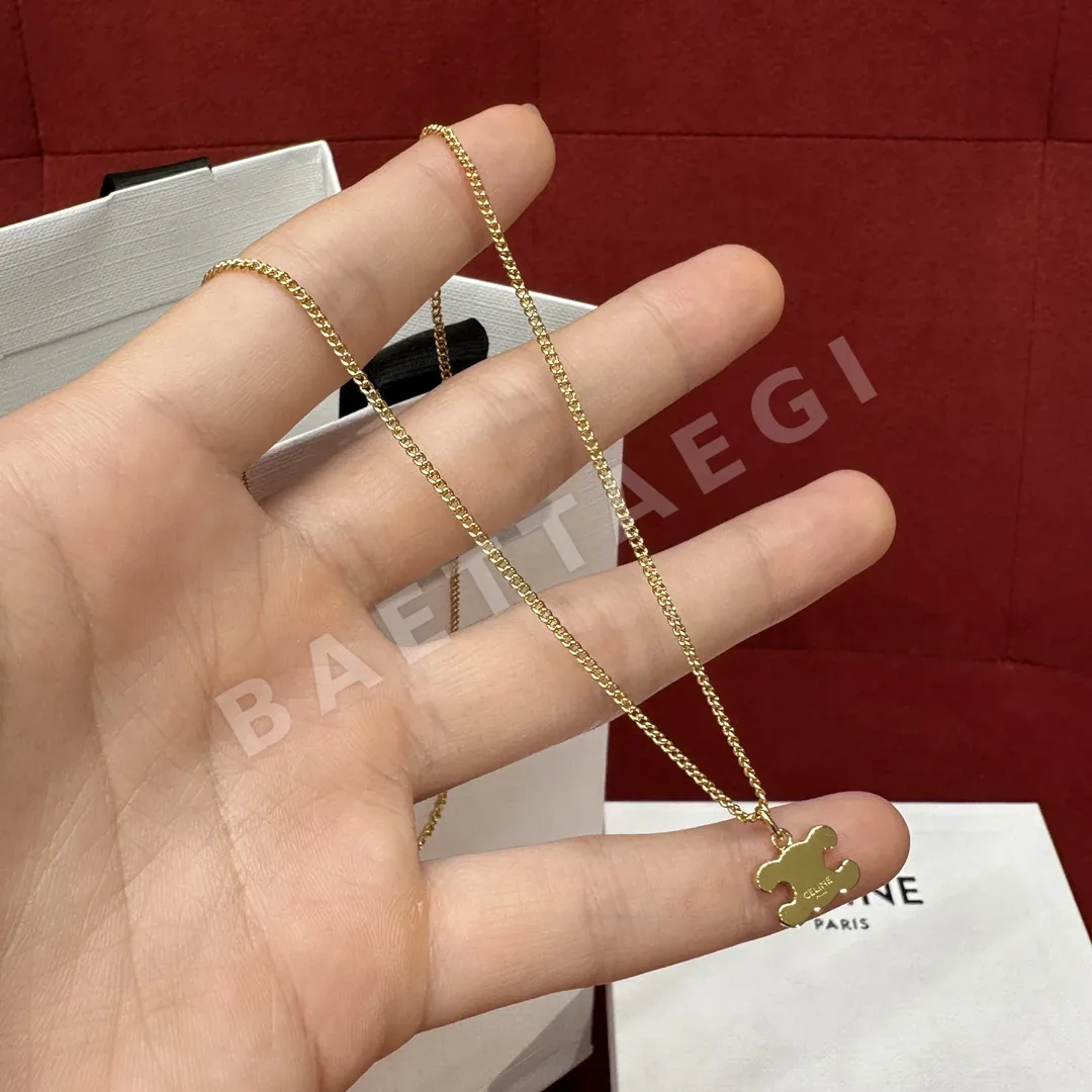셀린느 개선문 장식 목걸이 상세 이미지 3