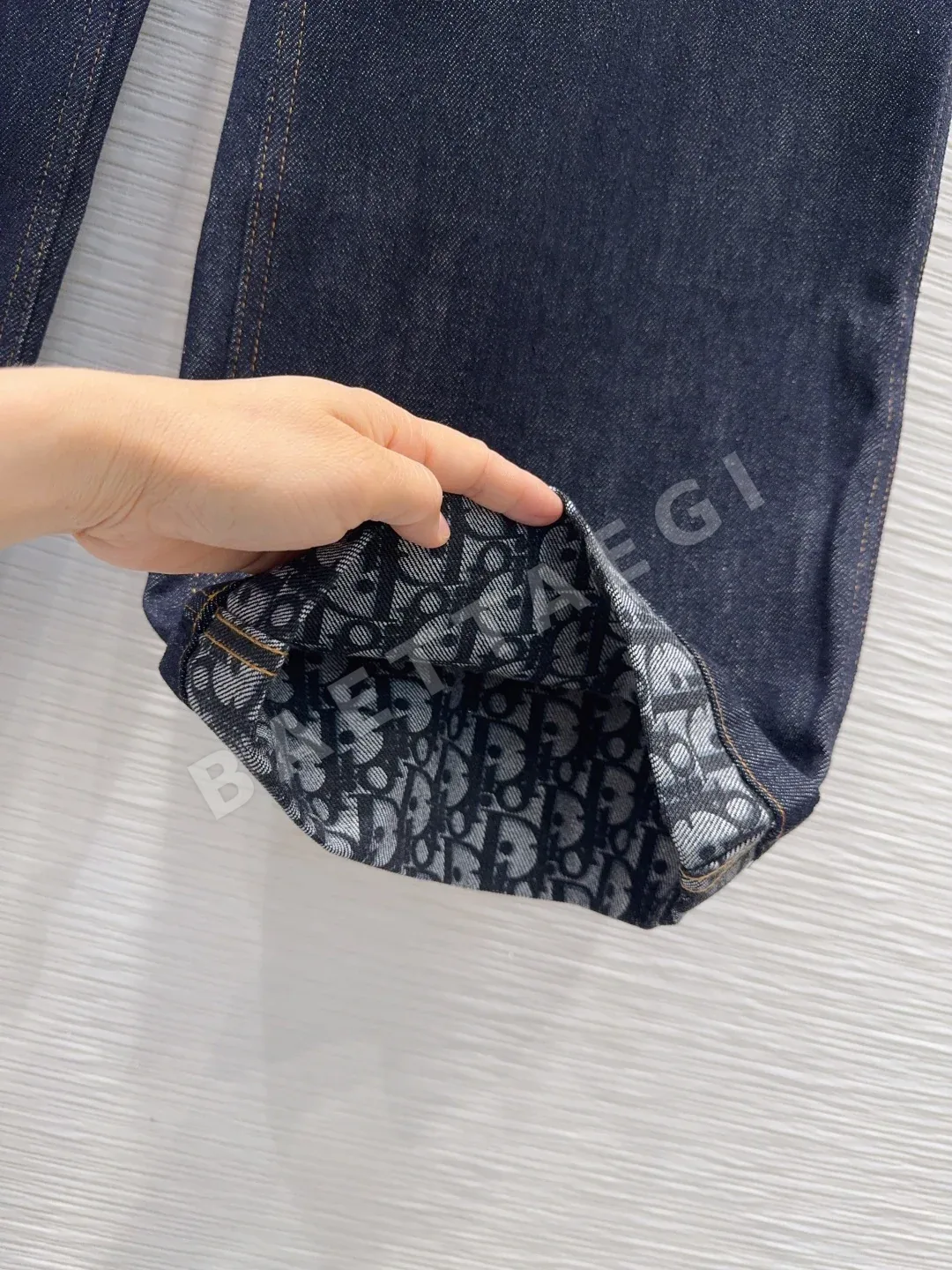 디올 여성 데님 바지 상세 이미지 5