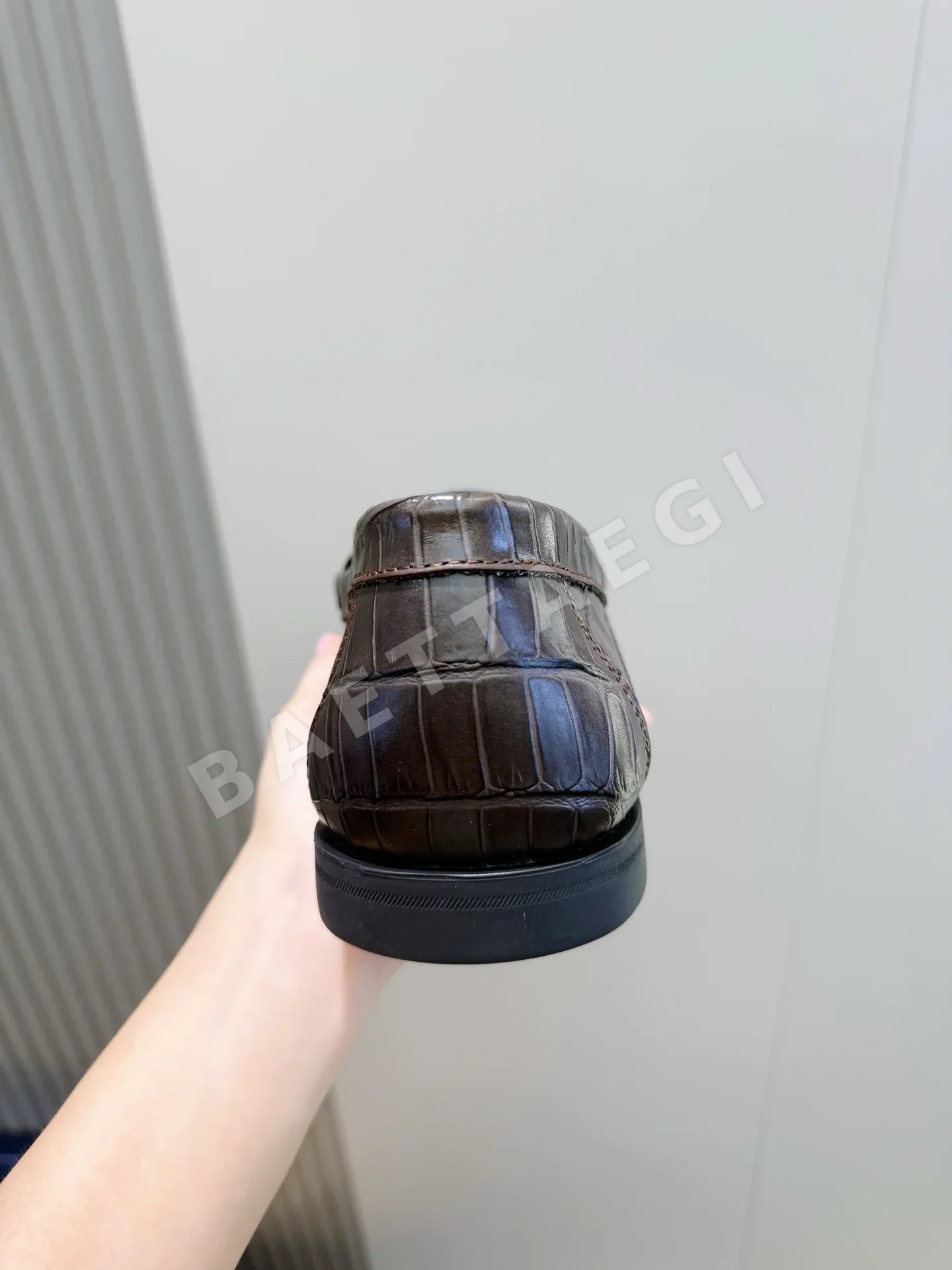 루이비통 메이저 로퍼 스웨이드 소가죽 상세 이미지 6
