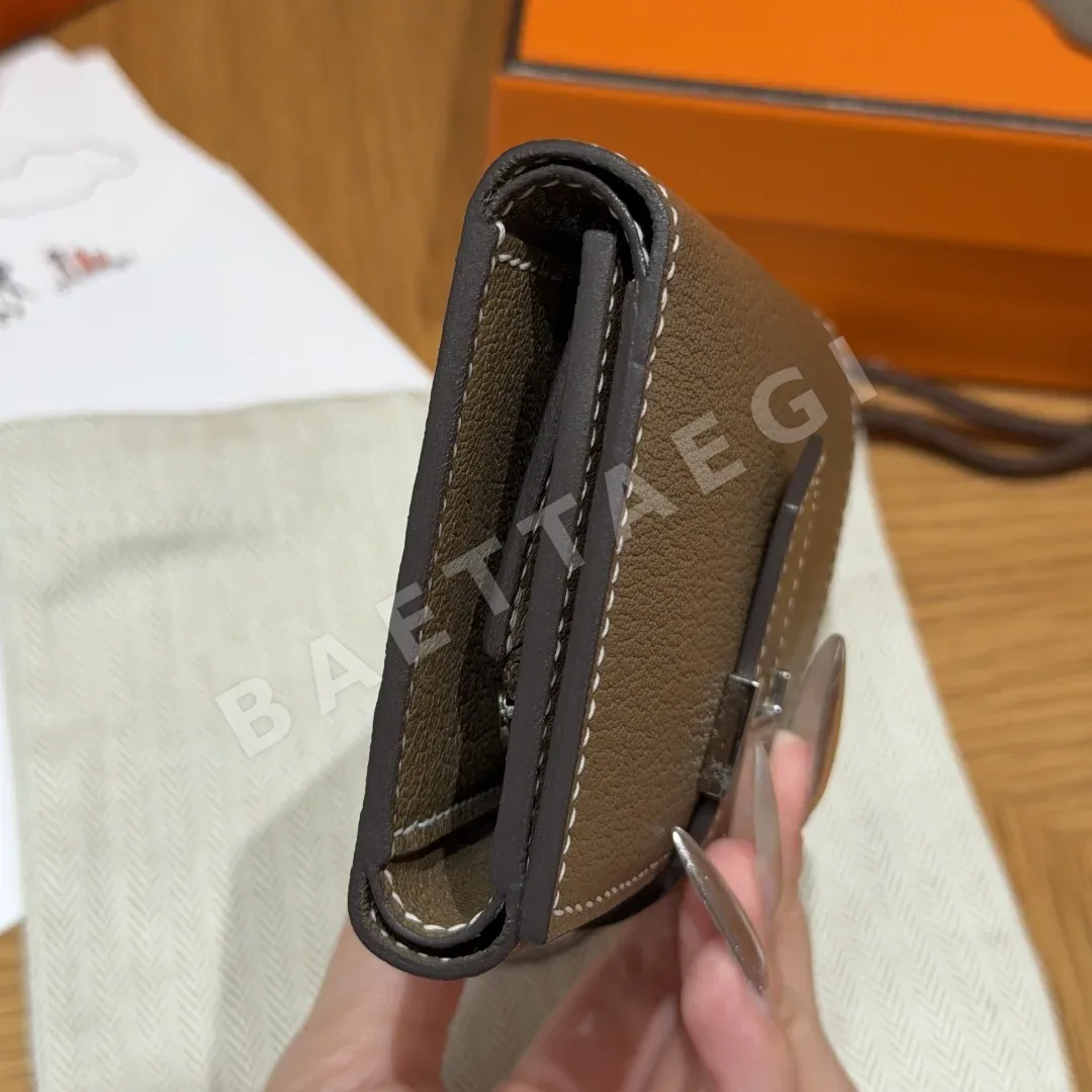 에르메스 베알른 시브르 가죽 삼단 지갑 상세 이미지 3