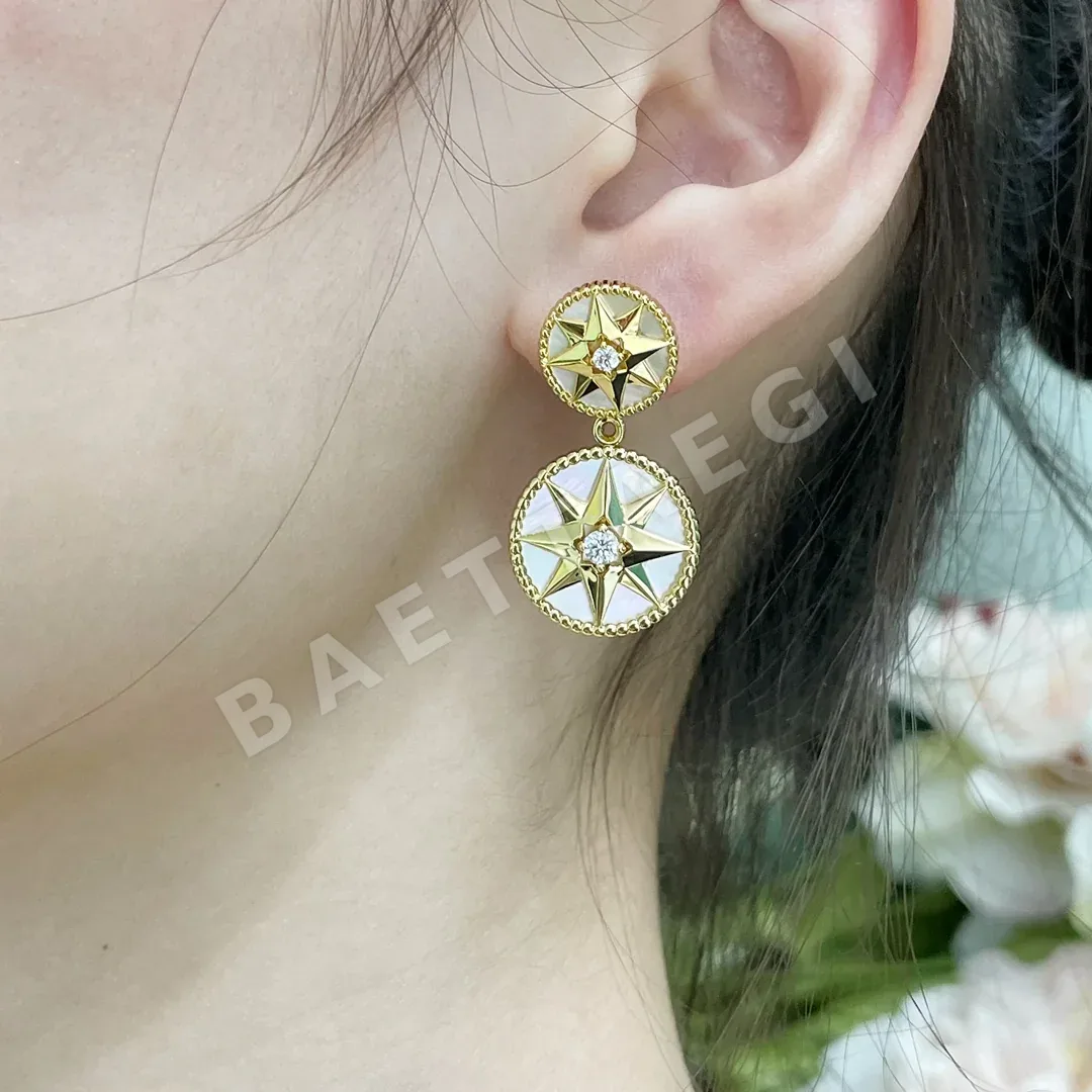 디올 팔각별 나침반 디자인 귀걸이 60575