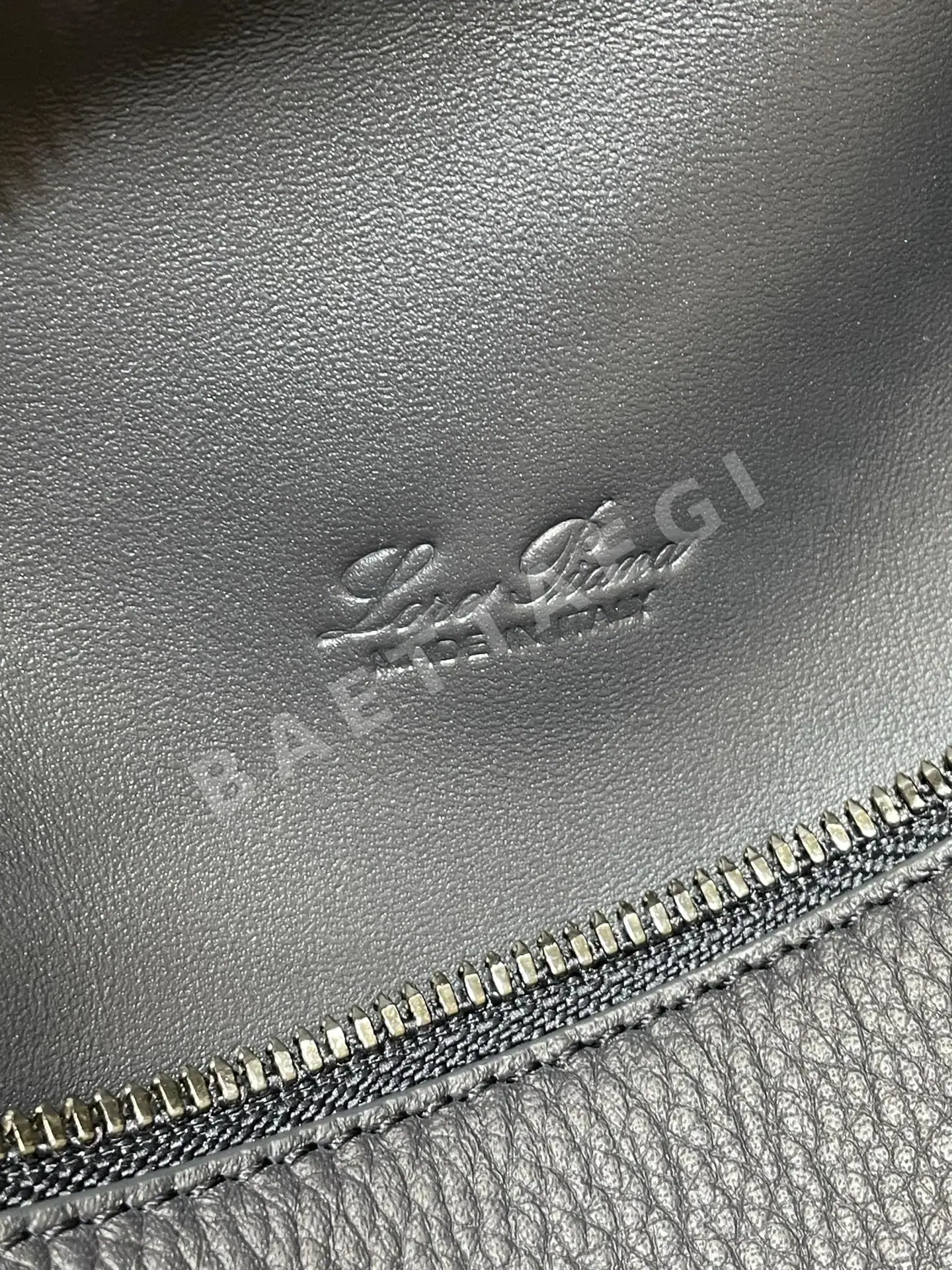 로로피아나 클러치백 상세 이미지 9