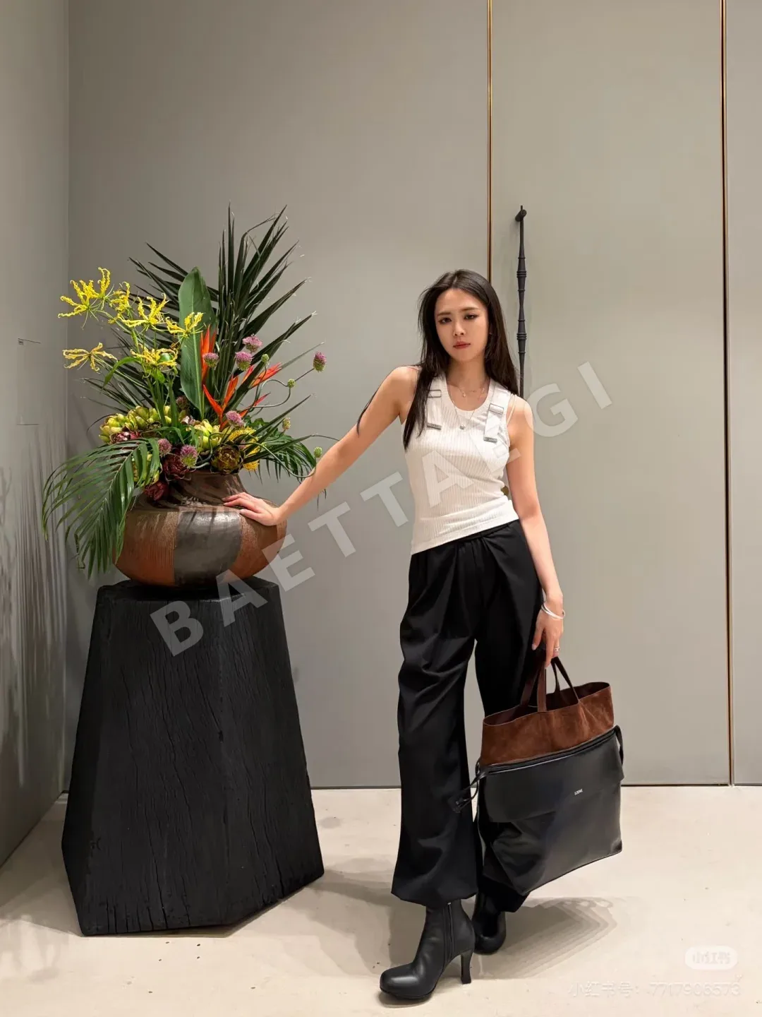 루이비통 컬러블록 플리츠 와이드 여성 바지 상세 이미지 8